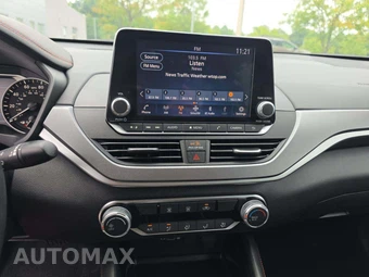 2024 Nissan Altima SR - miniatura 7