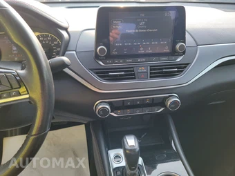 2024 Nissan Altima SR - miniatura 17