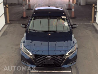 2024 Nissan Altima SR - miniatura 2