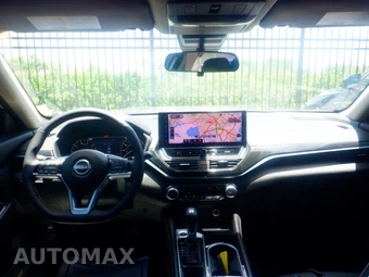 2024 Nissan Altima SR - miniatura 10