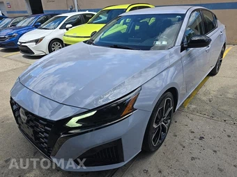 2024 Nissan Altima SR