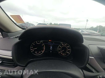 2024 Nissan Altima SR - miniatura 9