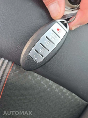2024 Nissan Altima SR - miniatura 8