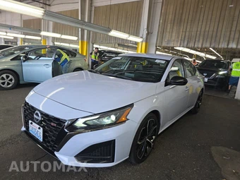 2024 Nissan Altima SR