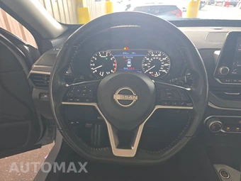 2024 Nissan Altima SR – miniatura 10