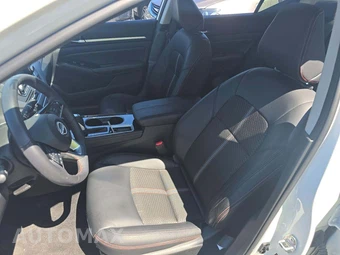 2024 Nissan Altima SR – miniatura 6