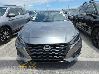 2024 Nissan Altima SR - miniatura 2