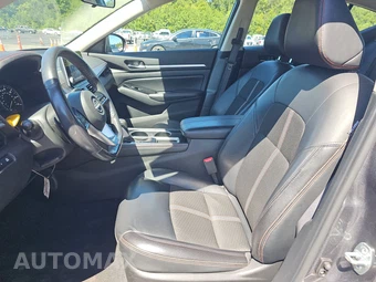 2024 Nissan Altima SR - miniatura 7