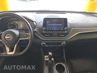 2024 Nissan Altima SR - miniatura 11
