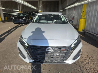 2024 Nissan Altima SR – miniatura 2