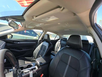 2024 Nissan Altima SR – miniatura 11