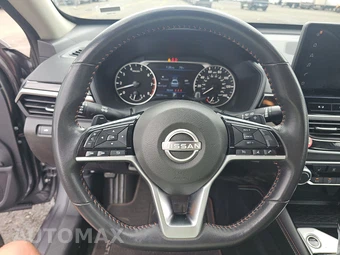 2024 Nissan Altima SR - miniatura 10