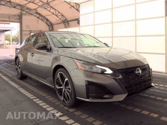 2024 Nissan Altima SR - miniatura 3