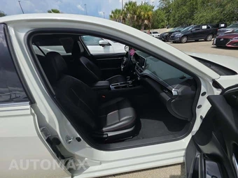 2024 Nissan Altima SR - miniatura 15