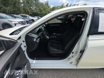2024 Nissan Altima SR - miniatura 3