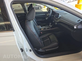 2024 Nissan Altima SR – miniatura 8