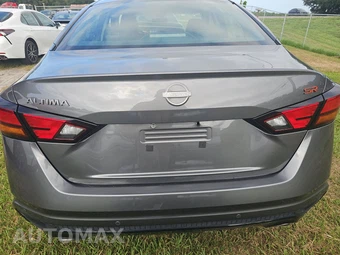 2024 Nissan Altima SR - miniatura 5