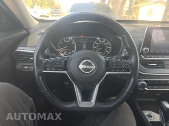 2024 Nissan Altima SR - miniatura 10