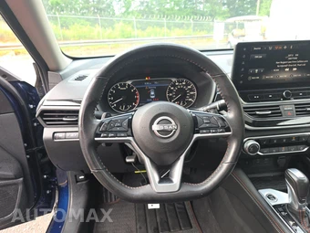 2024 Nissan Altima SR – miniatura 10