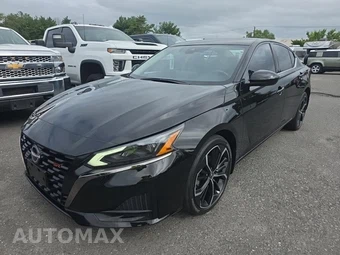 2024 Nissan Altima SR