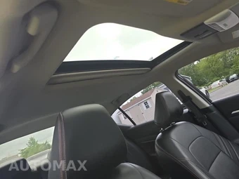 2024 Nissan Altima SR – miniatura 17