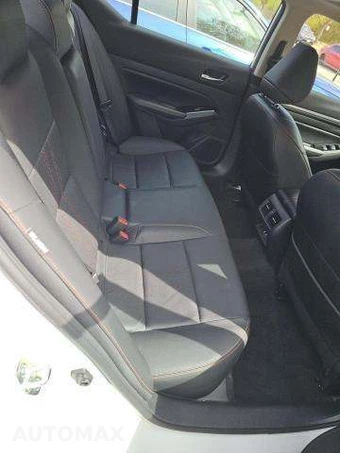 2024 Nissan Altima SR – miniatura 17