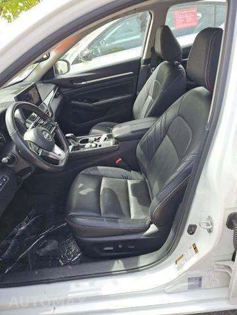 2024 Nissan Altima SR – miniatura 7