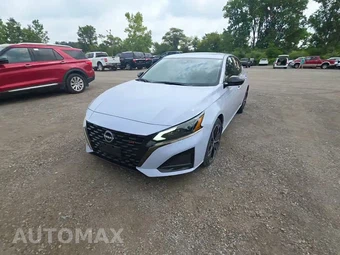 2024 Nissan Altima SR