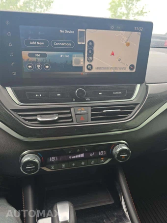 2024 Nissan Altima SR – miniatura 7