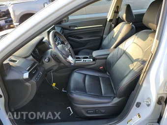 2024 Nissan Altima SR - miniatura 7