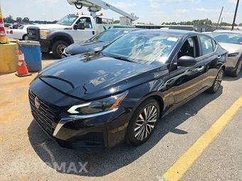 2024 Nissan Altima SV