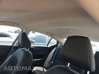 2024 Nissan Altima SV - miniatura 19