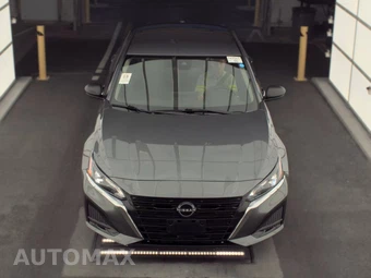 2024 Nissan Altima SV - miniatura 2