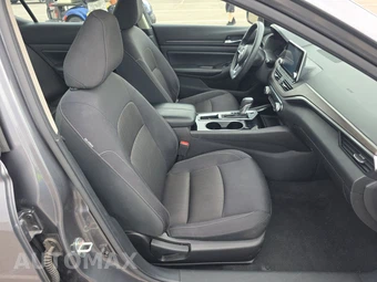 2024 Nissan Altima SV - miniatura 8