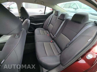 2024 Nissan Altima SV – miniatura 13