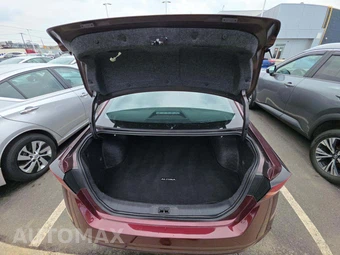 2024 Nissan Altima SV – miniatura 14