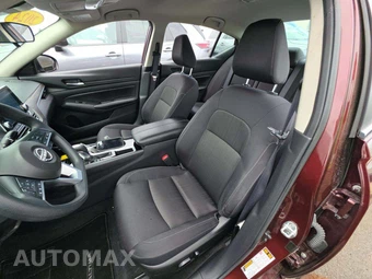 2024 Nissan Altima SV – miniatura 6