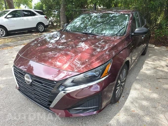 2024 Nissan Altima SV