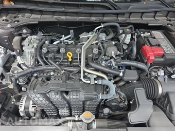 2024 Nissan Altima SV - miniatura 16