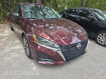 2024 Nissan Altima SV - miniatura 3