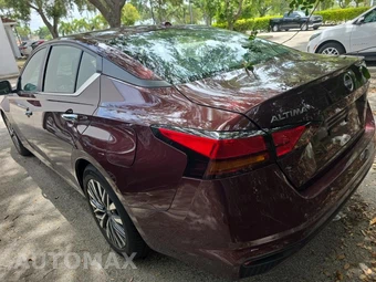 2024 Nissan Altima SV - miniatura 7