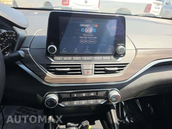 2024 Nissan Altima SV - miniatura 10