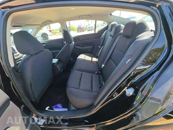 2024 Nissan Altima SV - miniatura 13