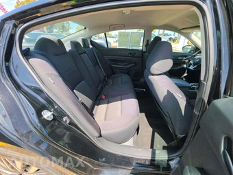 2024 Nissan Altima SV - miniatura 16