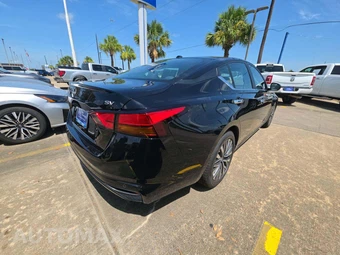 2024 Nissan Altima SV - miniatura 3