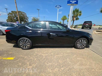 2024 Nissan Altima SV - miniatura 4