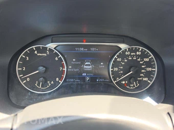 2024 Nissan Altima SV - miniatura 9