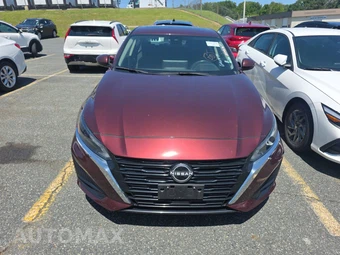 2024 Nissan Altima SV – miniatura 2