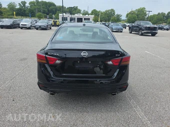 2024 Nissan Altima SV - miniatura 6