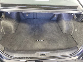 2024 Nissan Altima SV – miniatura 17